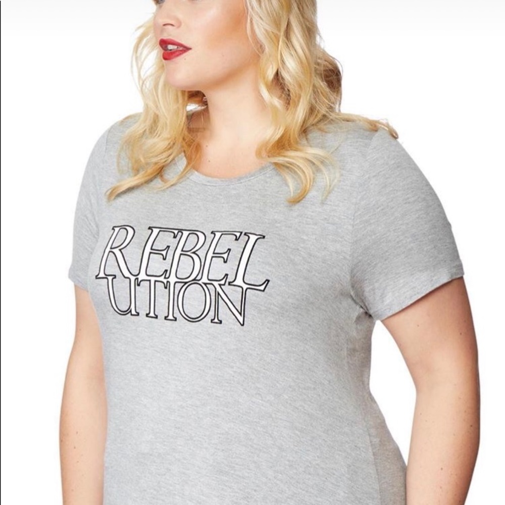Rebel Wilson Tshirt
